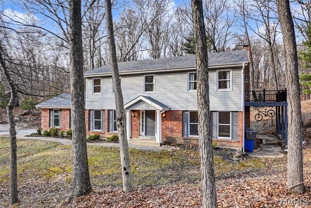 2470 Indian Tree Circle, Wildwood, MO 63038