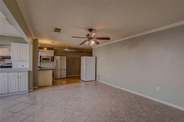 5501 80TH STREET N 406, St Petersburg, FL 33709