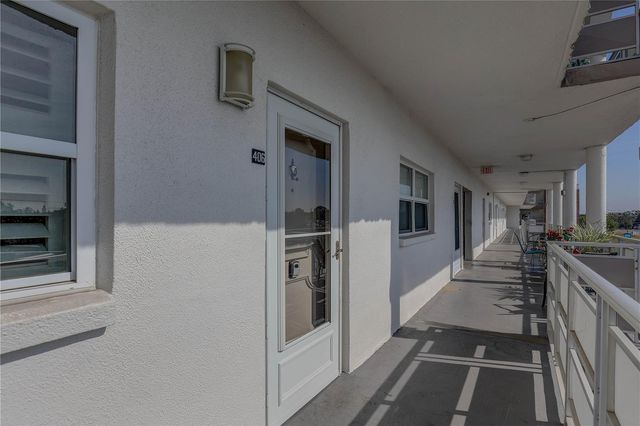 5501 80TH STREET N 406, St Petersburg, FL 33709