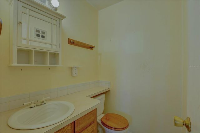 5501 80TH STREET N 406, St Petersburg, FL 33709