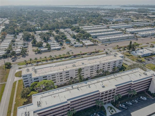 5501 80TH STREET N 406, St Petersburg, FL 33709