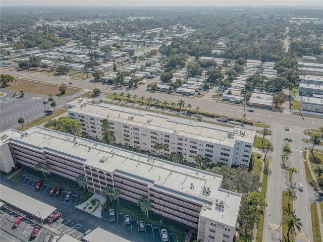 5501 80TH STREET N 406, St Petersburg, FL 33709