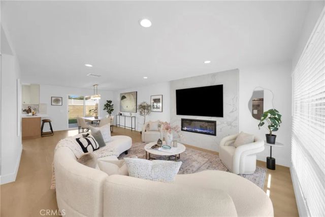 15662 Dawson, Huntington Beach, CA 92647