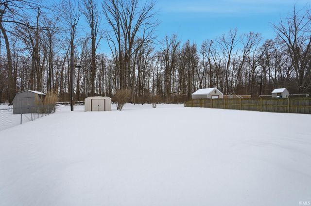 5708 Countess Dr, Fort Wayne, IN 46815