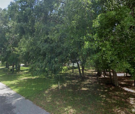 34027 CONGRESSIONAL AVENUE, Dade City, FL 33523