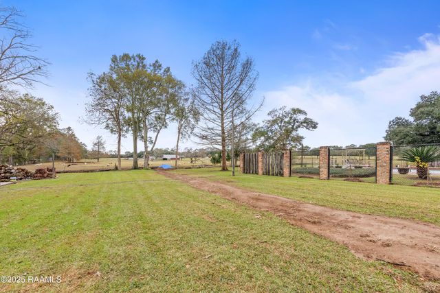 6166 La-93, Arnaudville, LA 70512