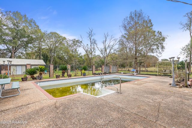 6166 La-93, Arnaudville, LA 70512