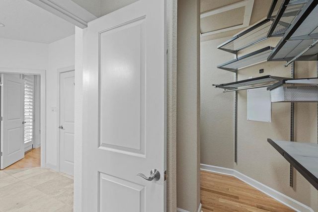 6533 E Hill DR 3, Austin, TX 78731