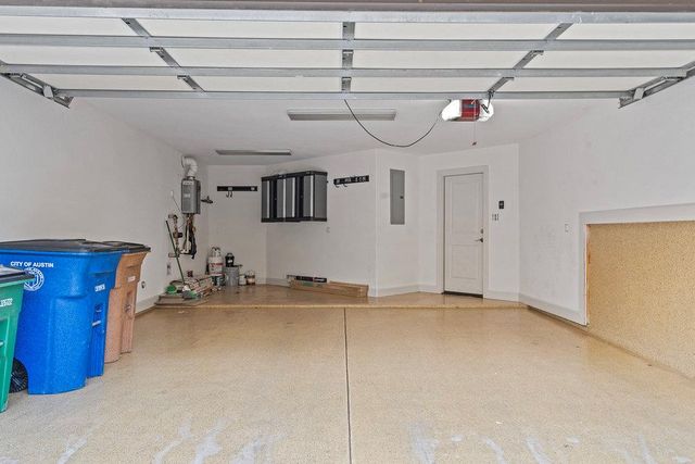 6533 E Hill DR 3, Austin, TX 78731