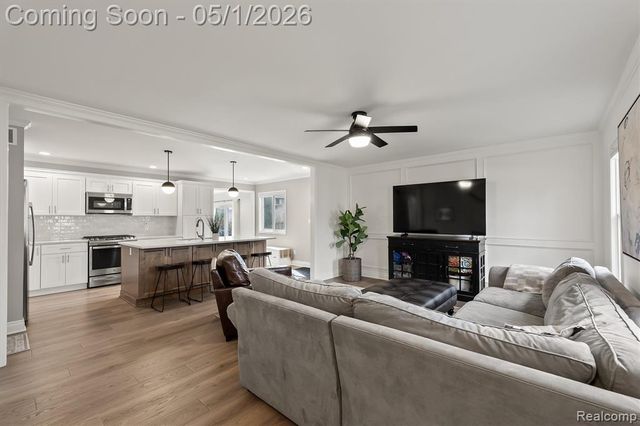 3411 Ashley Drive, Lake Orion, MI 48359