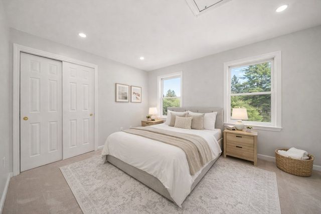 99 Corn Rd, Bolton, MA 01740