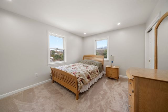 99 Corn Rd, Bolton, MA 01740