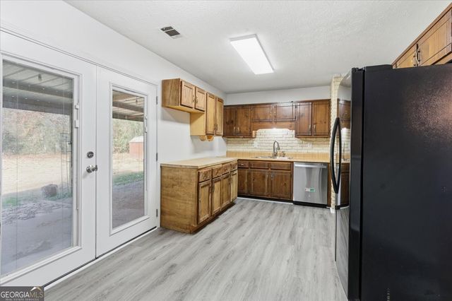 2893 Mount Vernon Road, Lithia Springs, GA 30122