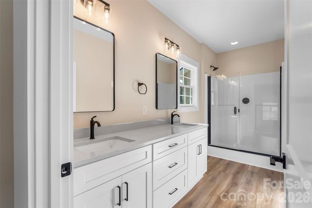 156 Oakdale Drive, Morganton, NC 28655