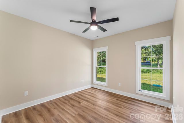 156 Oakdale Drive, Morganton, NC 28655