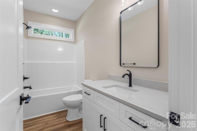 156 Oakdale Drive, Morganton, NC 28655