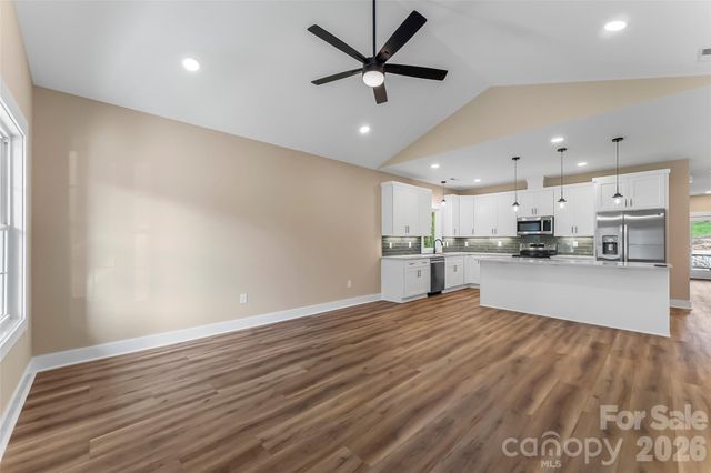 156 Oakdale Drive, Morganton, NC 28655