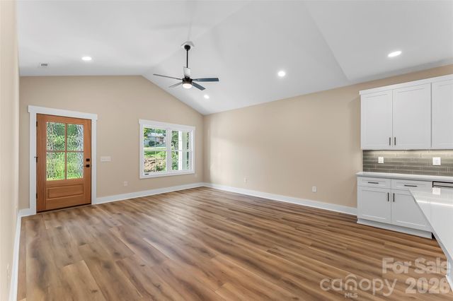 156 Oakdale Drive, Morganton, NC 28655
