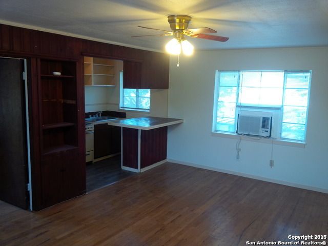 805 Eleanor Ave Unit A, San Antonio, TX 78209