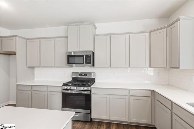 14 Stumphouse Street, Greenville, SC 29607