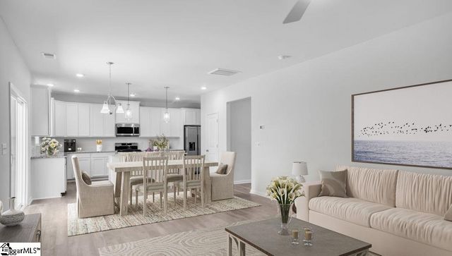 14 Stumphouse Street, Greenville, SC 29607