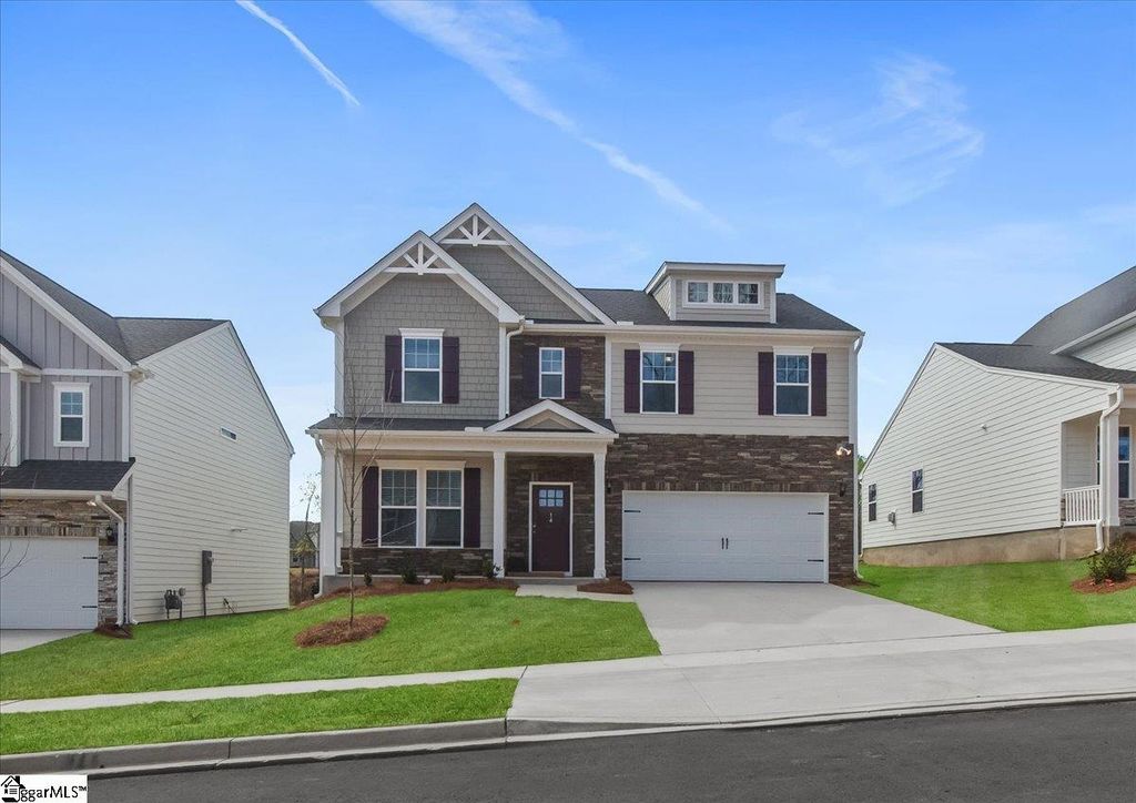 14 Stumphouse Street, Greenville, SC 29607