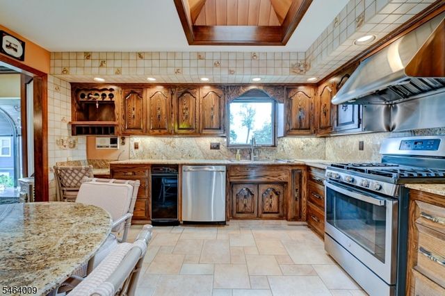 134 Hillside Ave, Nutley Twp., NJ 07110