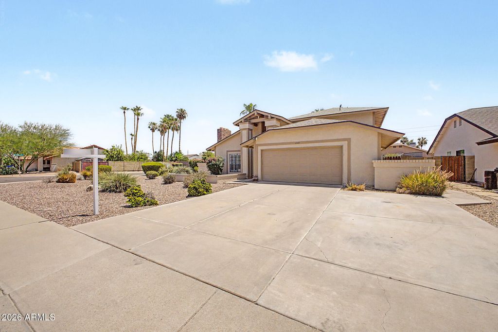 1329 E MCNAIR Drive, Tempe, AZ 85283 — photo 3