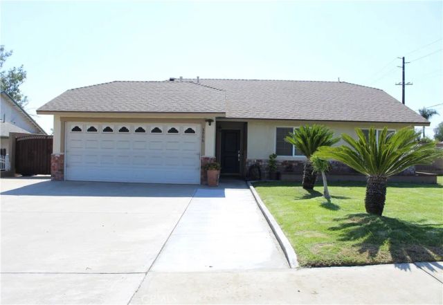 8906 Lime Court, Fontana, CA 92335