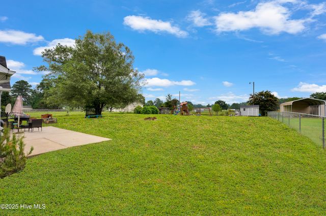 3471 Kings Crossroads Road, Greenville, NC 27834