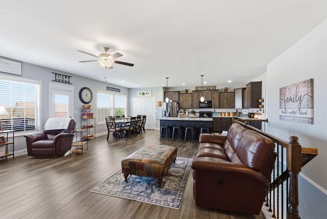 153 Shinnecock Hills Drive, Georgetown, KY 40324