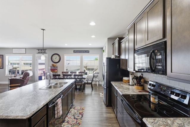 153 Shinnecock Hills Drive, Georgetown, KY 40324