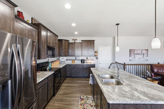 153 Shinnecock Hills Drive, Georgetown, KY 40324