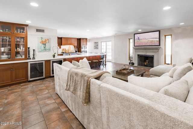 1956 E CARMEN Street, Tempe, AZ 85283