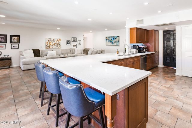 1956 E CARMEN Street, Tempe, AZ 85283