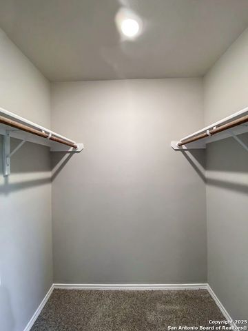 4122 Swans Lndg Unit 302, San Antonio, TX 78217