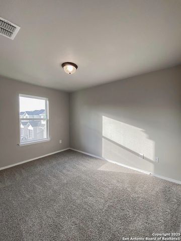 4122 Swans Lndg Unit 302, San Antonio, TX 78217