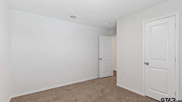 3037 Hidden Valley Drive, Lindale, TX 75771