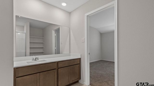 3037 Hidden Valley Drive, Lindale, TX 75771