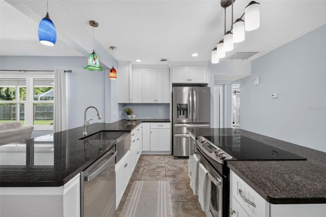 6505 1ST AVENUE N, St Petersburg, FL 33710