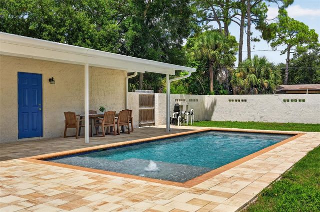 6505 1ST AVENUE N, St Petersburg, FL 33710