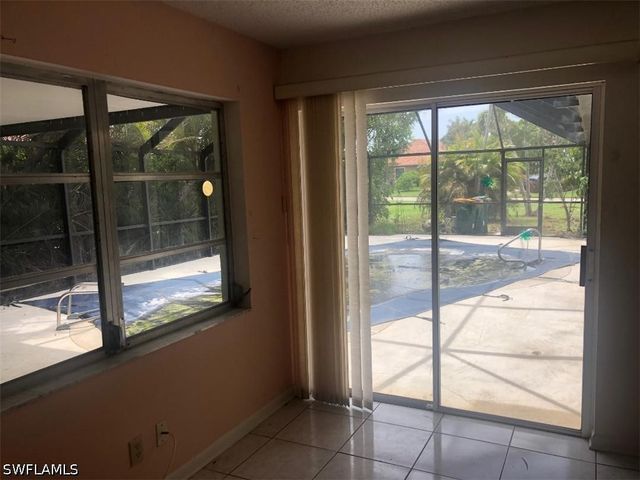 224 Pine Valley CIR, Naples, FL 34113