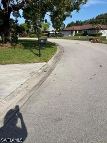 224 Pine Valley CIR, Naples, FL 34113