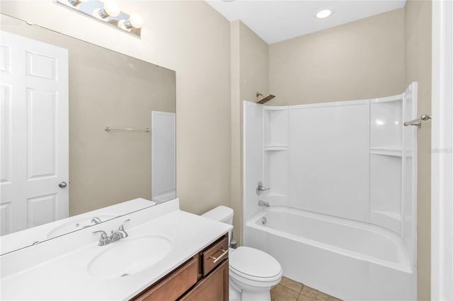 5608 WESTERLY BREEZE PLACE, St Cloud, FL 34771