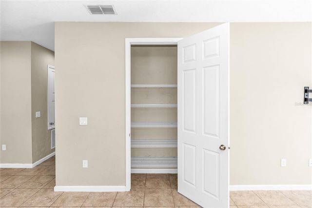5608 WESTERLY BREEZE PLACE, St Cloud, FL 34771