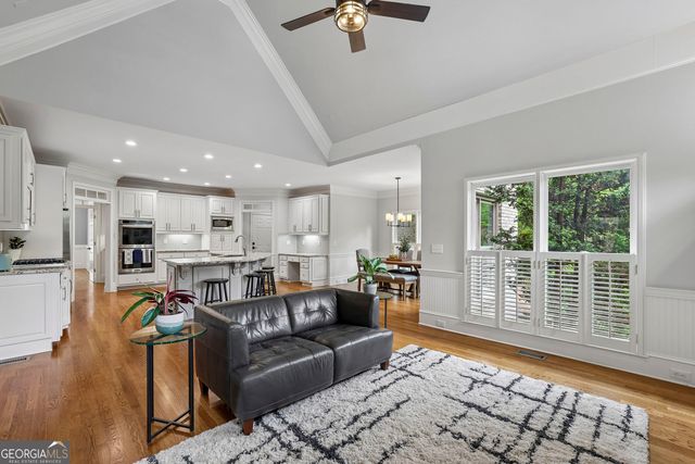 1200 Richmond Glen Circle, Milton, GA 30004
