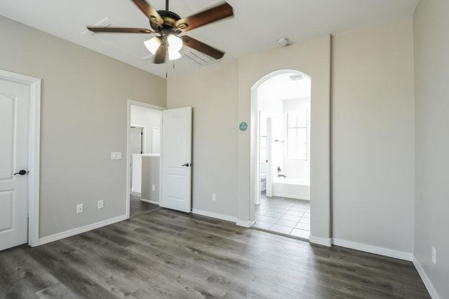 2403 W Dusty Wren Drive, Phoenix, AZ 85085