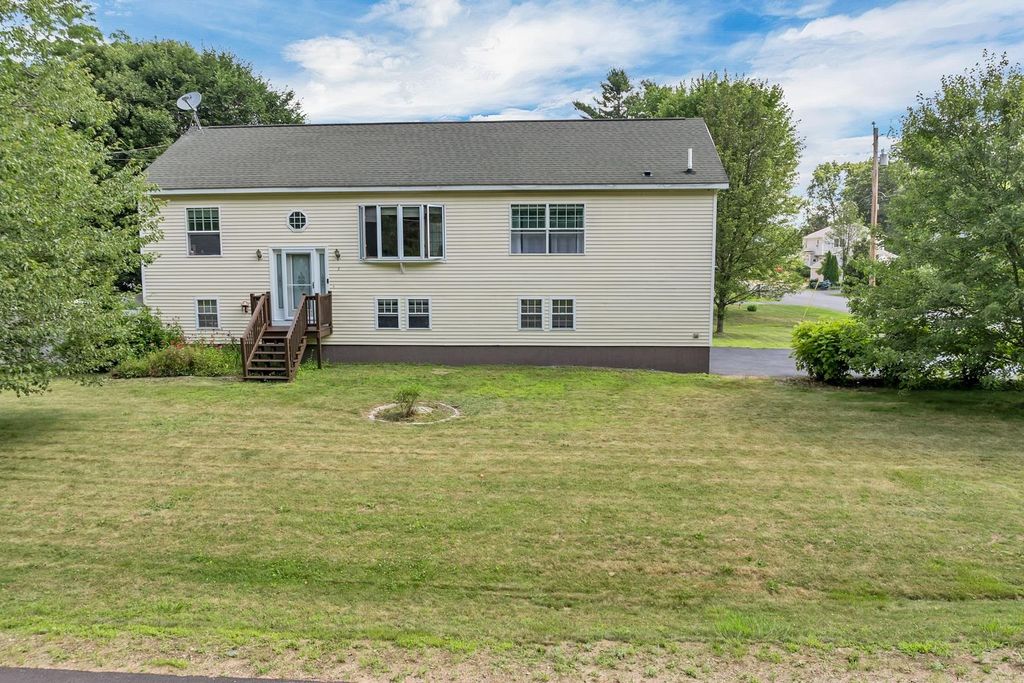 3 Amanda Street, Rochester, NH 03867