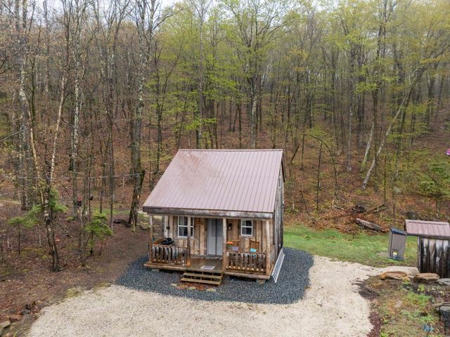 224 Tucker Road, Grafton, NH 03240