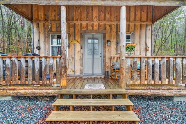 224 Tucker Road, Grafton, NH 03240